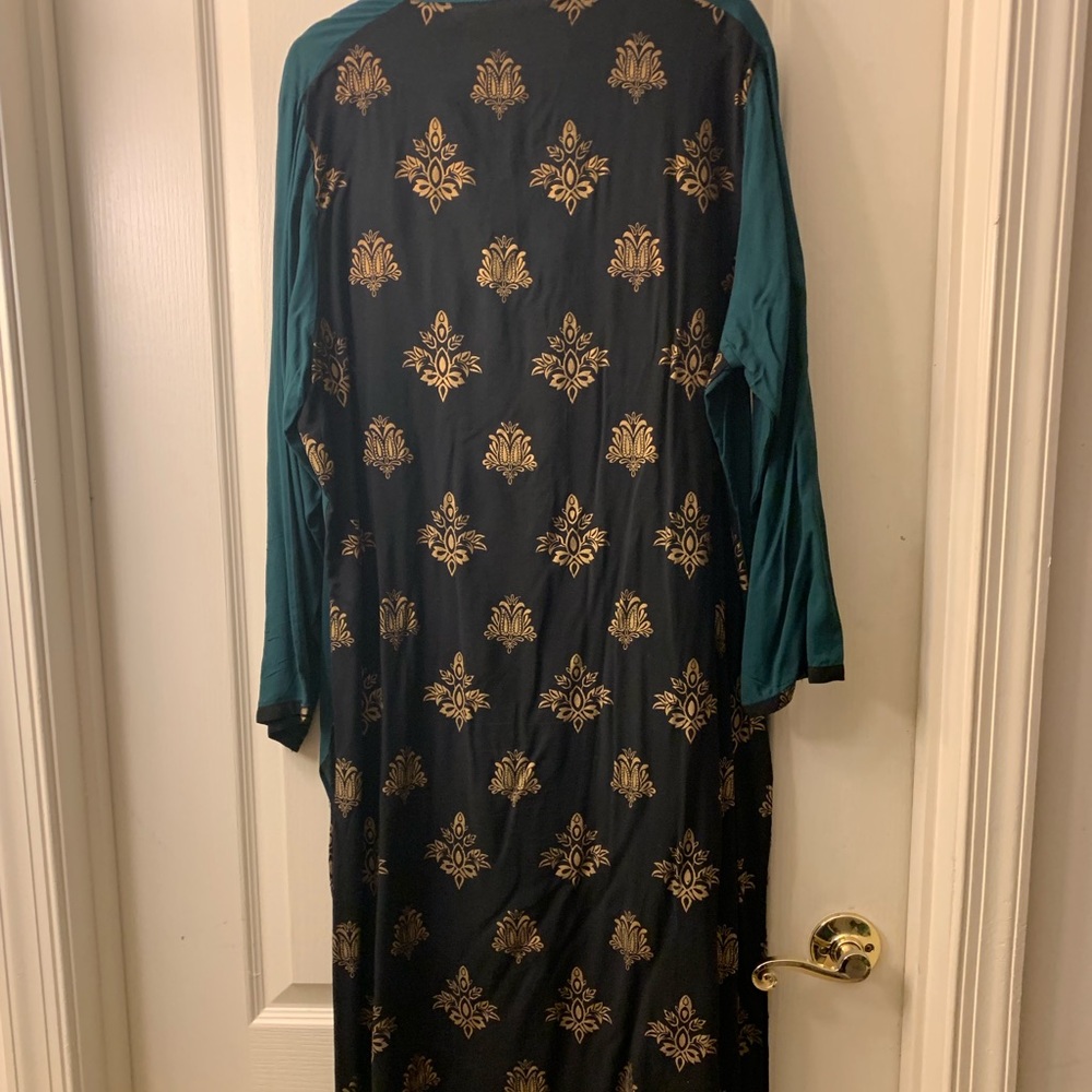Kurta - Picture 3 of 3